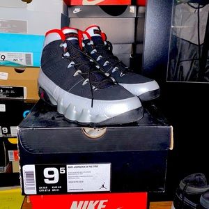 Air Jordan 9 RETRO